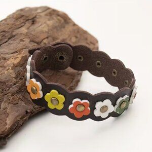 Boho Faux Leather Flower Power Bracelet 1554 (very dark brown)